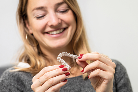 Invisalign® / Durchsichtige Zahnschienen